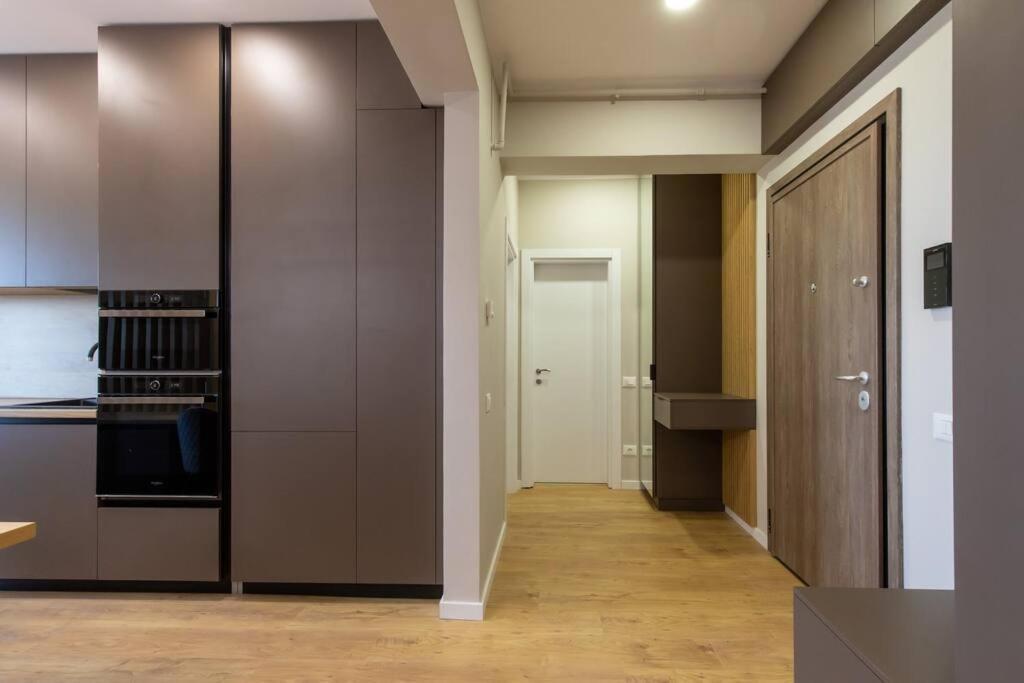 Elegant 2 Bedroom Retreat Bucarest Extérieur photo